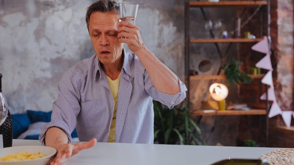 High Functioning Alcoholism signs include drinking secretly to cope